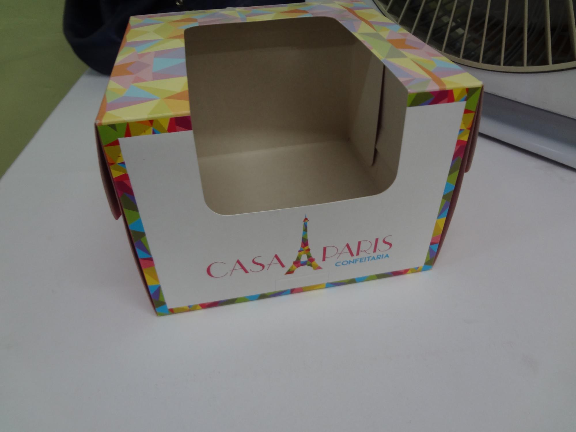 Embalagem-Caixa para mini-bolos,doces (15x15x11,5cm) com visor lateral e trava-FA51Le