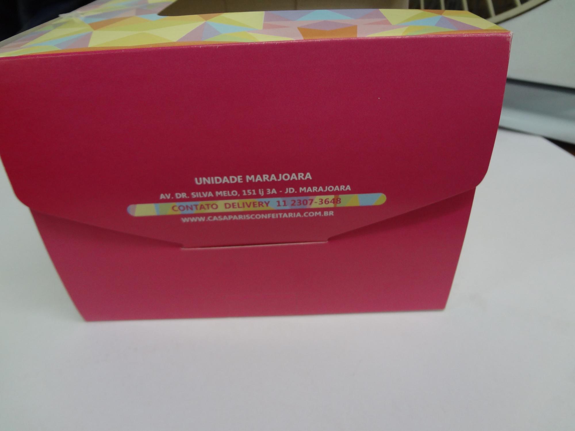 Embalagem-Caixa para mini-bolos,doces (15x15x11,5cm) com visor lateral e trava-FA51Le