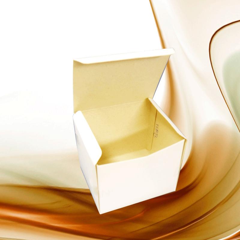 ﻿Embalagem-Caixa para mini panetone – Mini Quadrado (7,2×7,2×8,5cm)-PNQI1